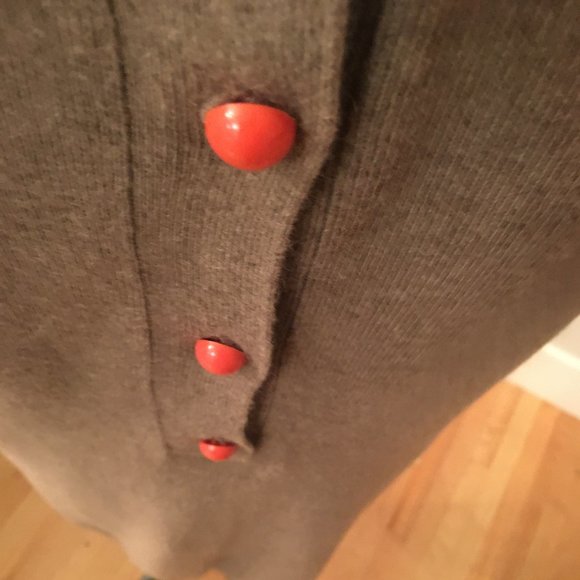 NÜMPH - Turtle Sweater - Picture 8 of 12